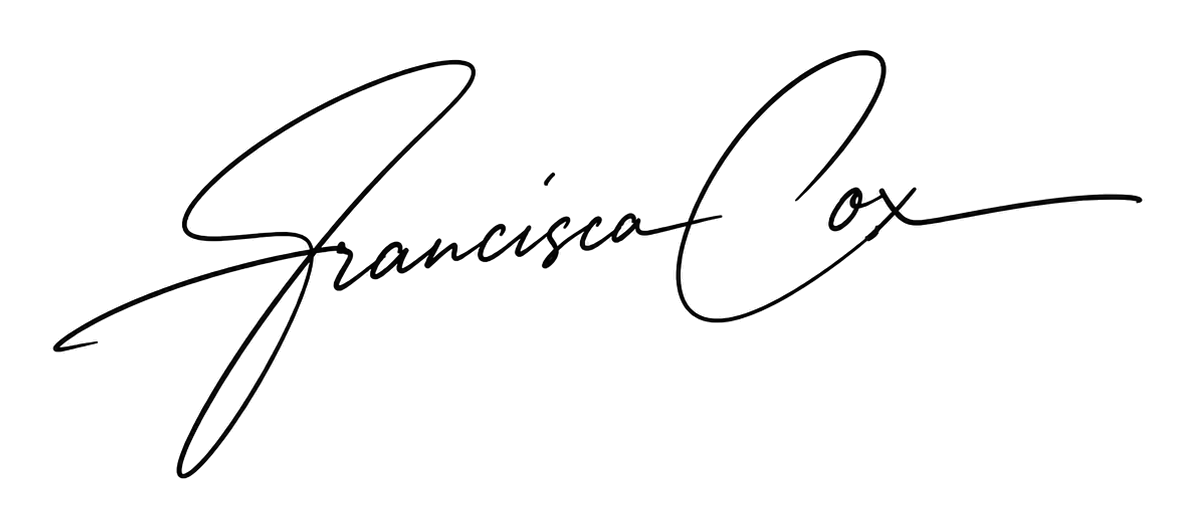 Firma de Francisca Cox Larraín